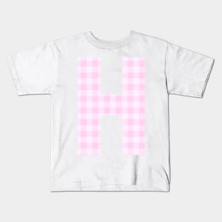 Pink Letter H in Plaid Pattern Background. Kids T-Shirt